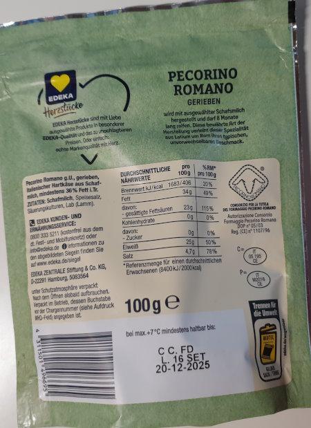 Pecorino-Romano-Gerieben-EDEKA-2.jpg