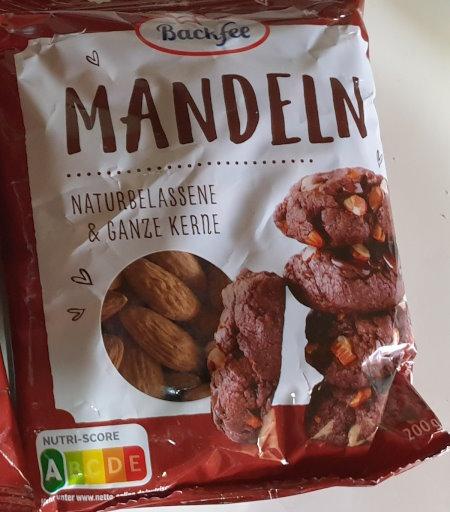 backfee-almonds-mandeln.jpg