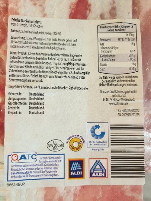 Nackenkoteletts-mit-Knochen-Pork-neck-chops-with-bone-2-1.jpg