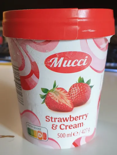 Mucci Strawberry Cream 20260727_124011.webp