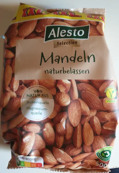 Almonds 20260826_163316.webp